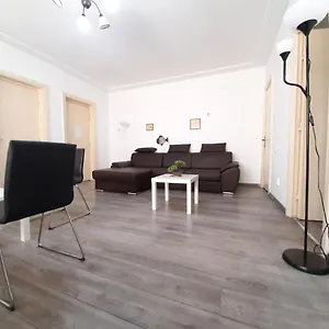 Four Appartamento Bucarest